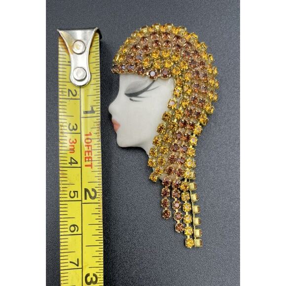 Amber Rhinestone Egyptian Flapper Lady Face Head Brooch Signed CW - Picture 7 of 7